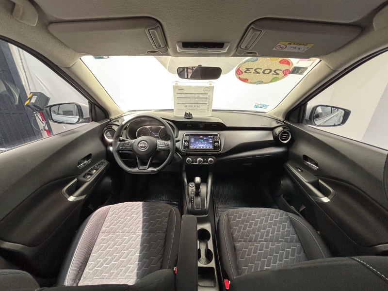 Nissan Kicks  5 pts. Advance, 1.6l, CVT, a/ac., VE, RA-16 2023